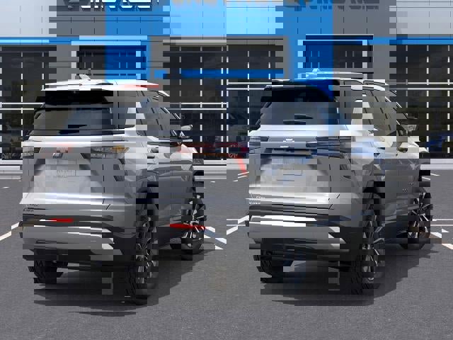 New 2026 Chevrolet Equinox LT w/ Safety and Technology Package image 4