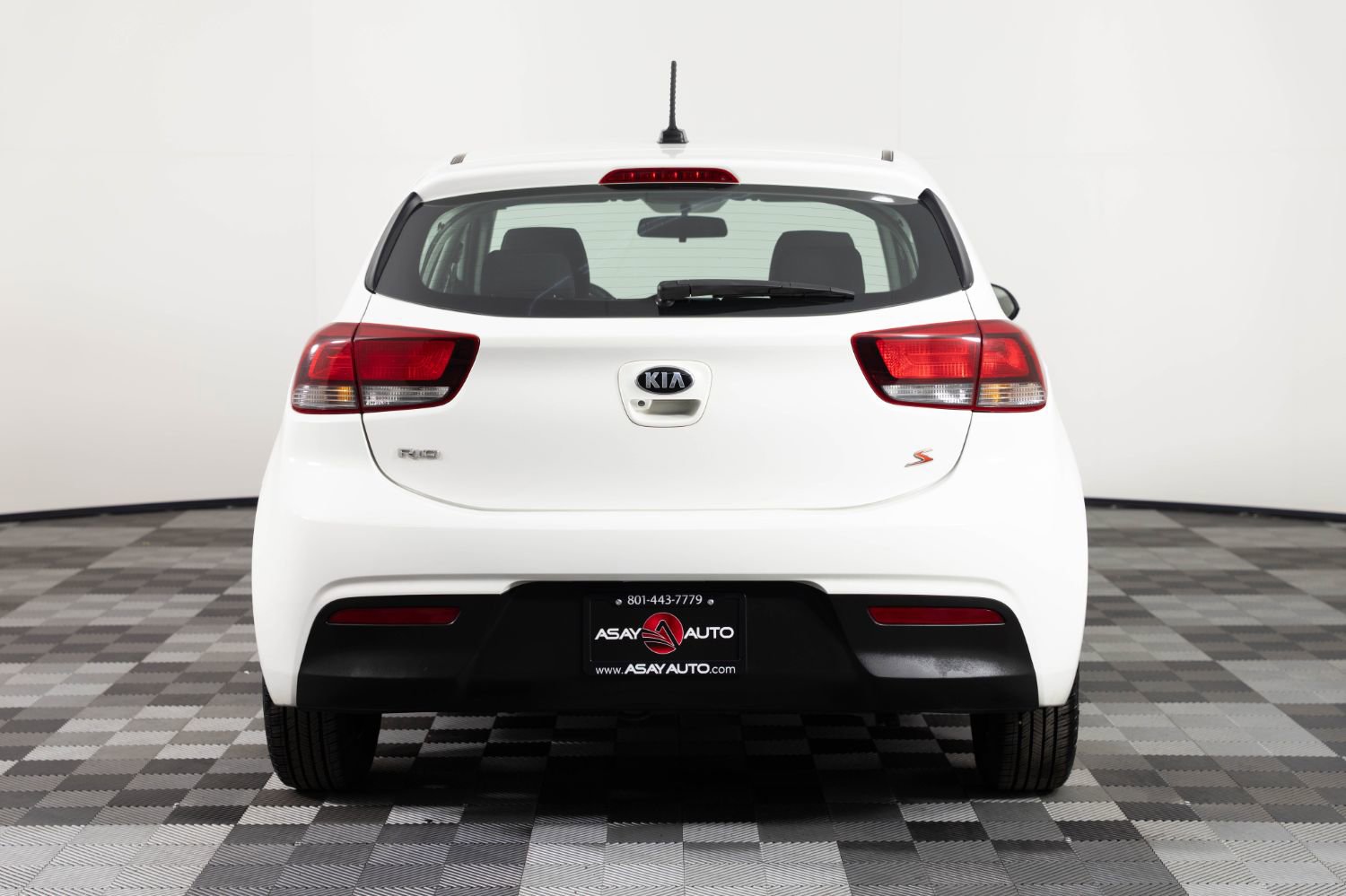 Used 2018 Kia Rio S FWD image 6
