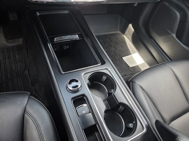 Certified 2026 Lincoln Corsair Premiere FWD image 11