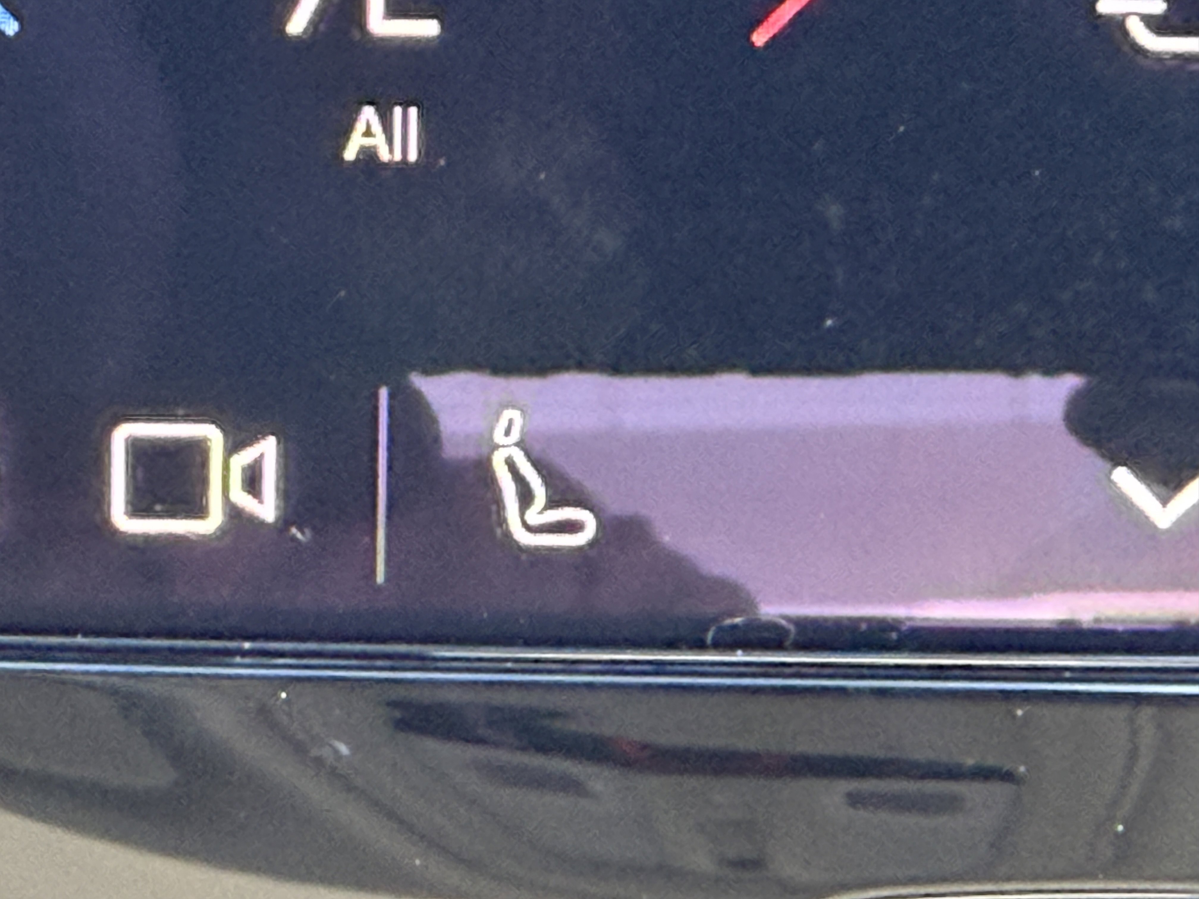 Certified 2025 Volvo S60 B5 Core image 23