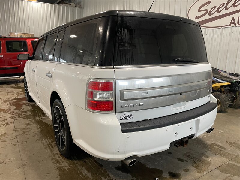 Used 2015 Ford Flex Limited w/ Limited Appearance Package AWD/4WD image 3