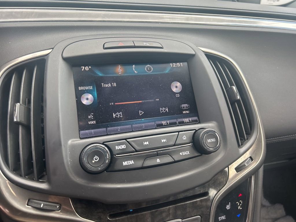 Used 2015 Buick LaCrosse Leather image 9