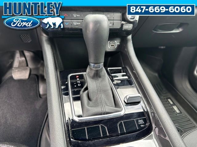 Used 2023 Jeep Compass Latitude AWD/4WD image 18
