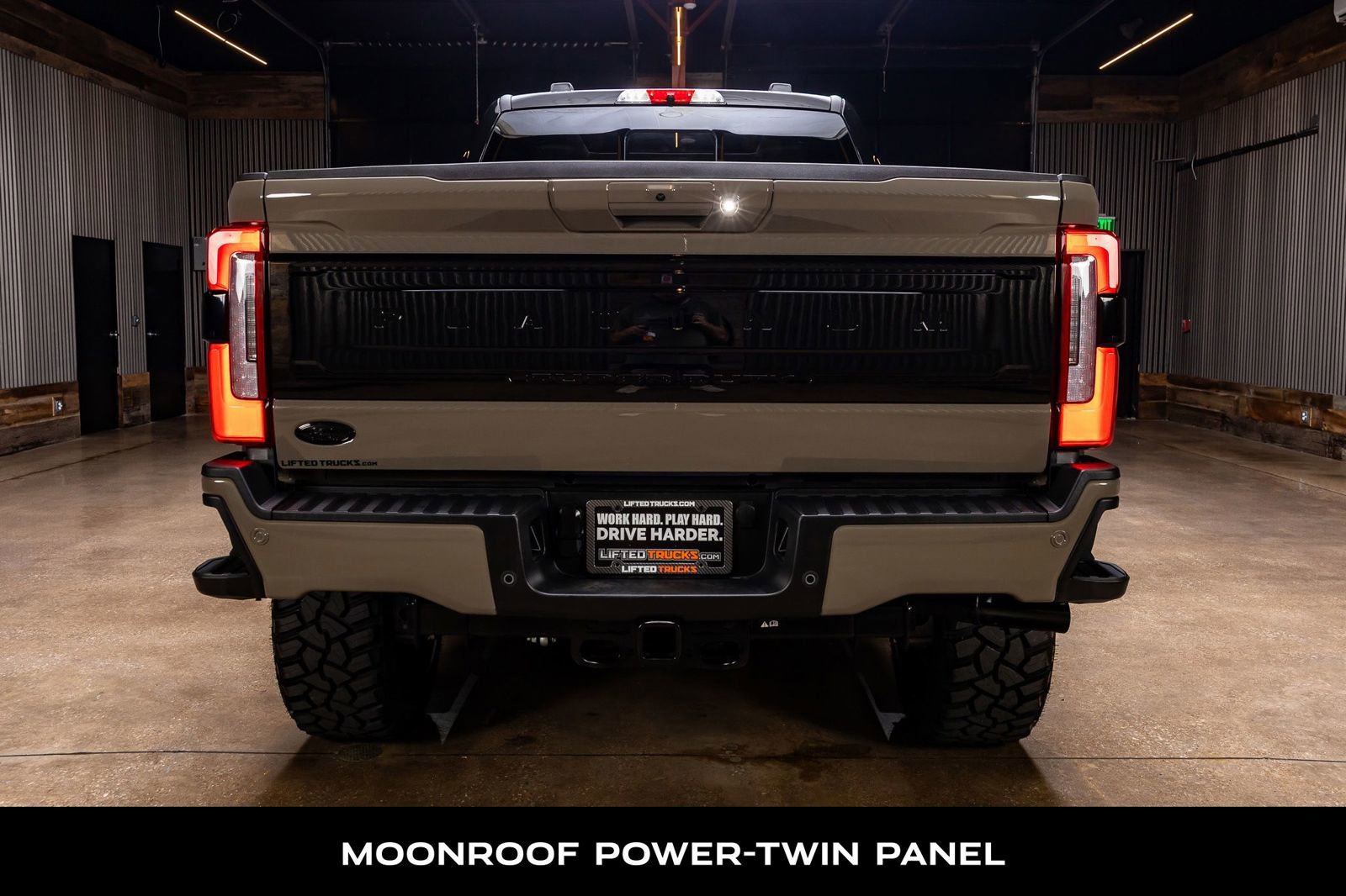 Used 2026 Ford F250 Platinum w/ Platinum Plus Package AWD/4WD image 8