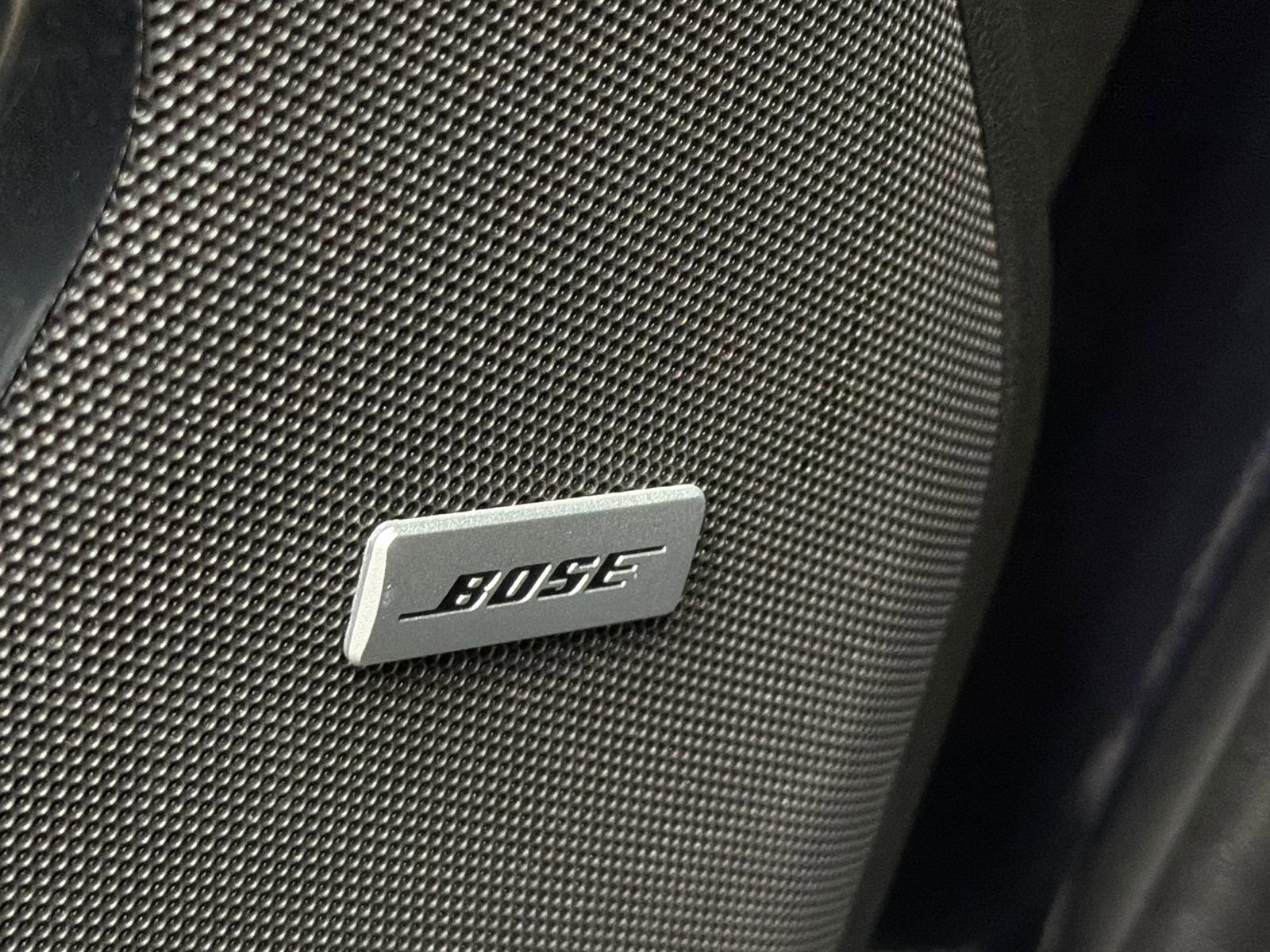 Used 2024 Chevrolet Suburban LT image 36