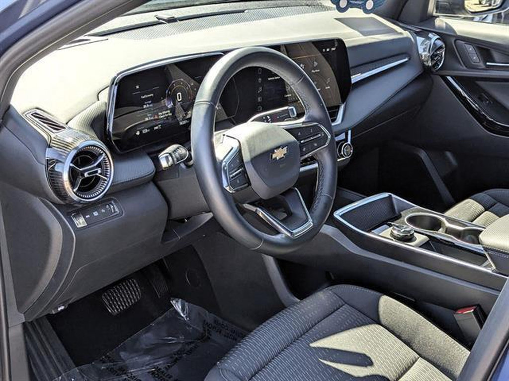 Used 2026 Chevrolet Equinox LT w/ Safety and Technology Package AWD/4WD image 41