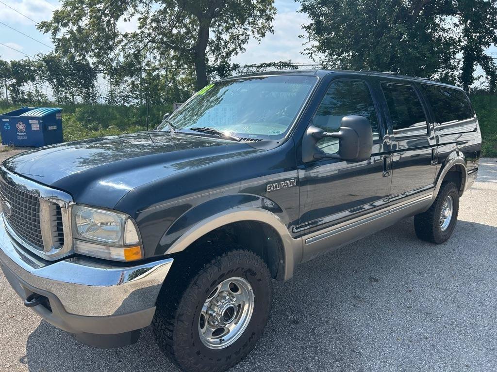 Used 2002 Ford Excursion Limited AWD/4WD image 1