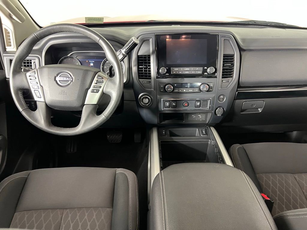 Used 2024 Nissan Titan SV w/ SV Convenience Package image 13