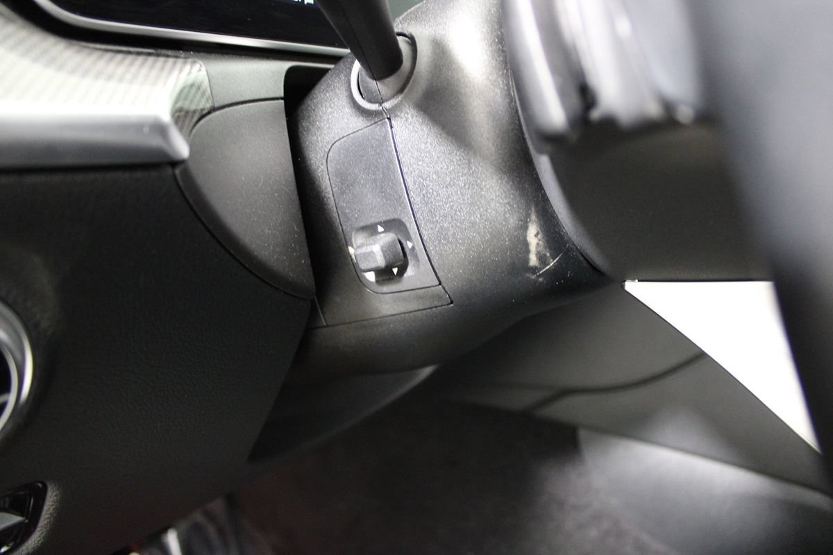 Used 2022 Mercedes-Benz C 300 Sedan image 17