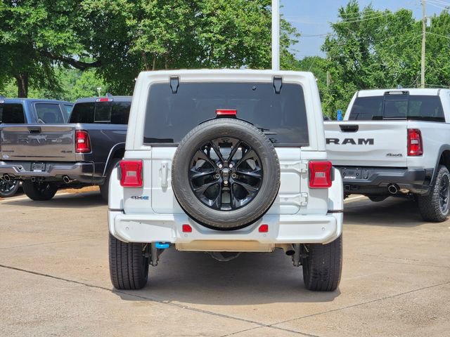 Used 2021 Jeep Wrangler Unlimited Sahara AWD/4WD image 6