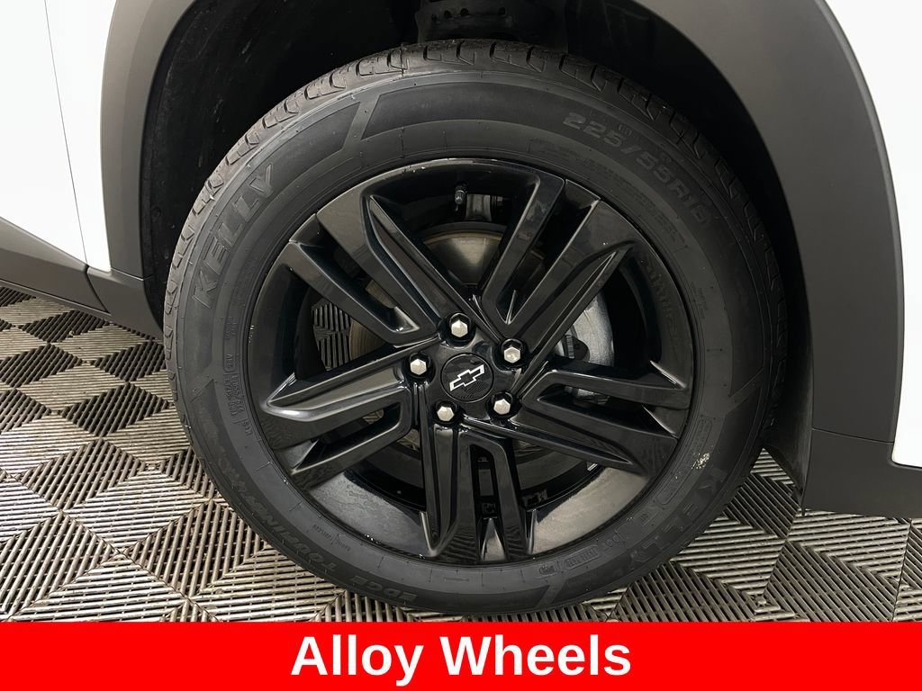 Certified 2024 Chevrolet Trax ACTIV w/ Sunroof Package FWD image 48