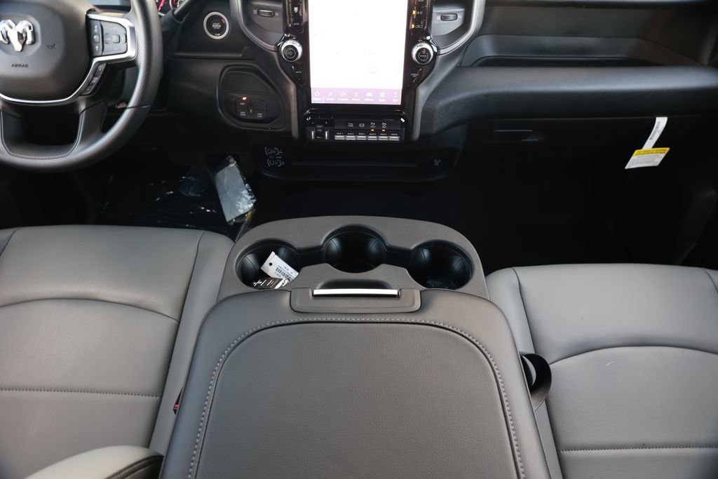 New 2026 RAM 3500 Tradesman AWD/4WD image 28