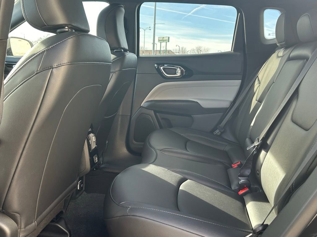 New 2026 Jeep Compass Limited AWD/4WD image 12