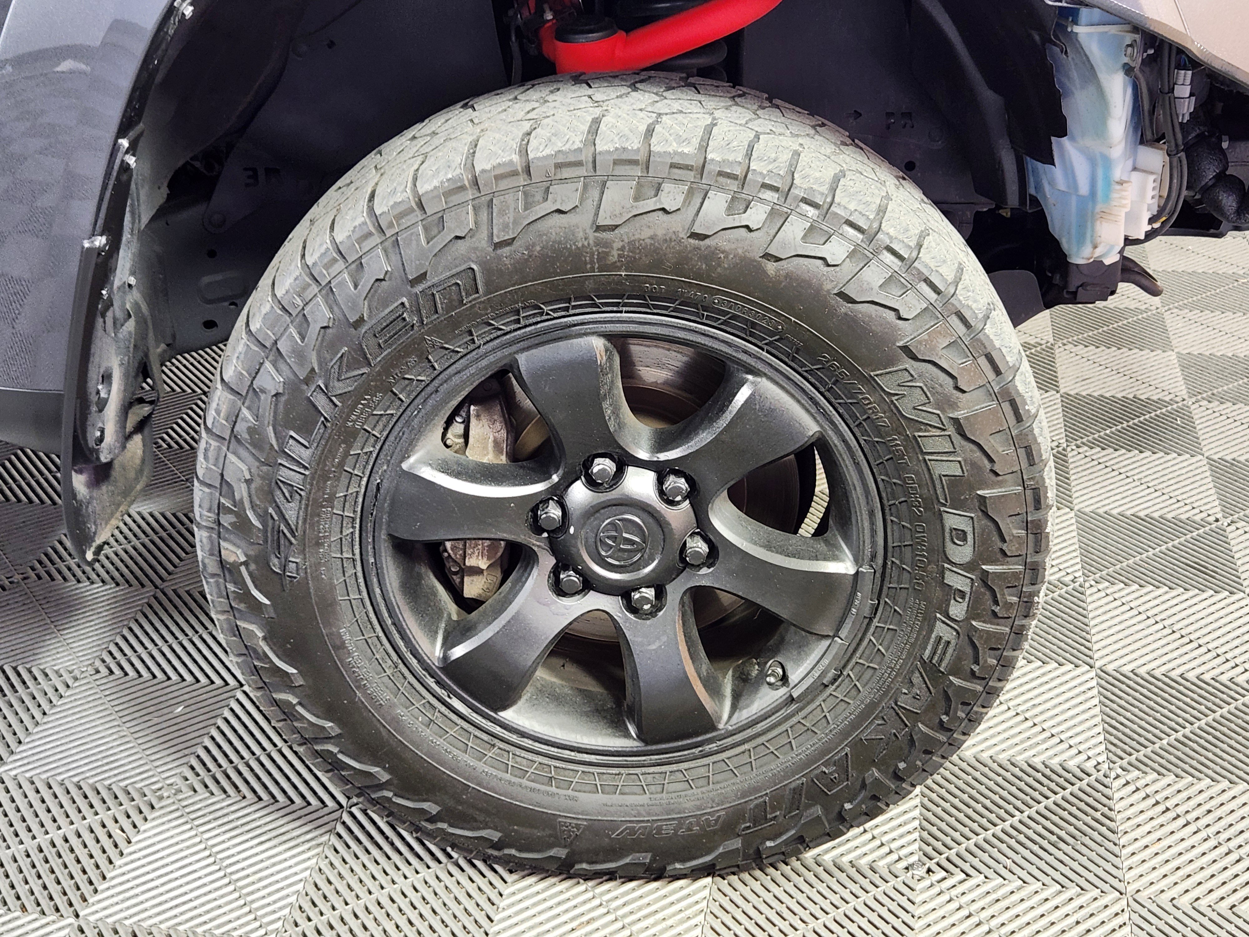 Used 2021 Toyota 4Runner SR5 Premium w/ Moonroof Package image 9