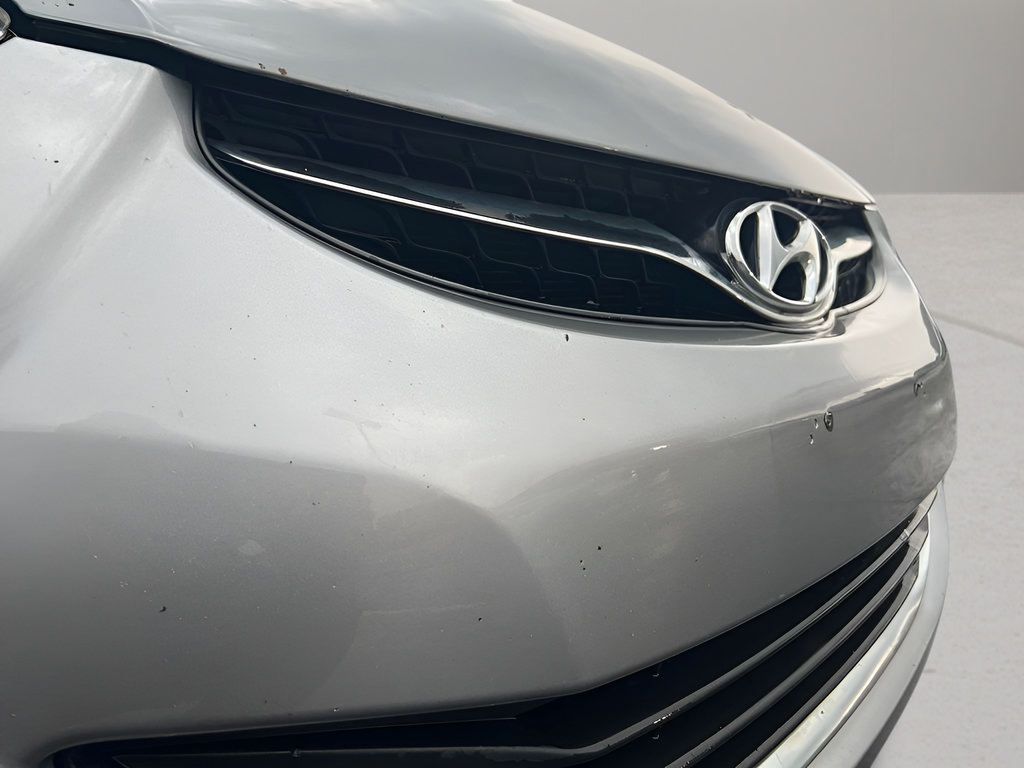 Used 2013 Hyundai Elantra GLS FWD image 29