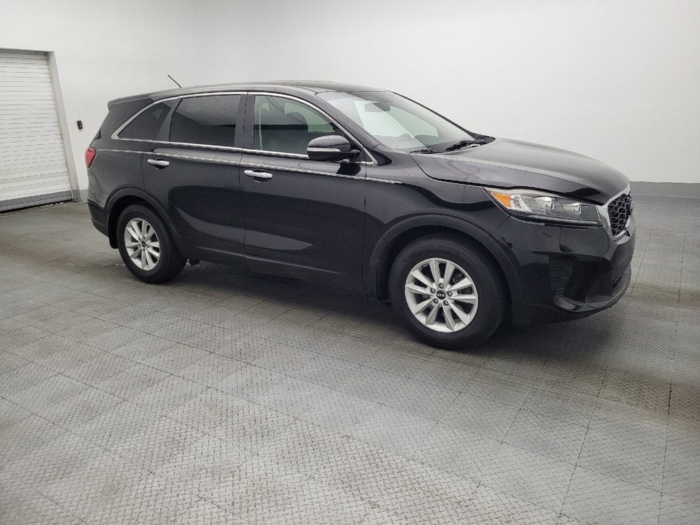 Used 2020 Kia Sorento LX image 11