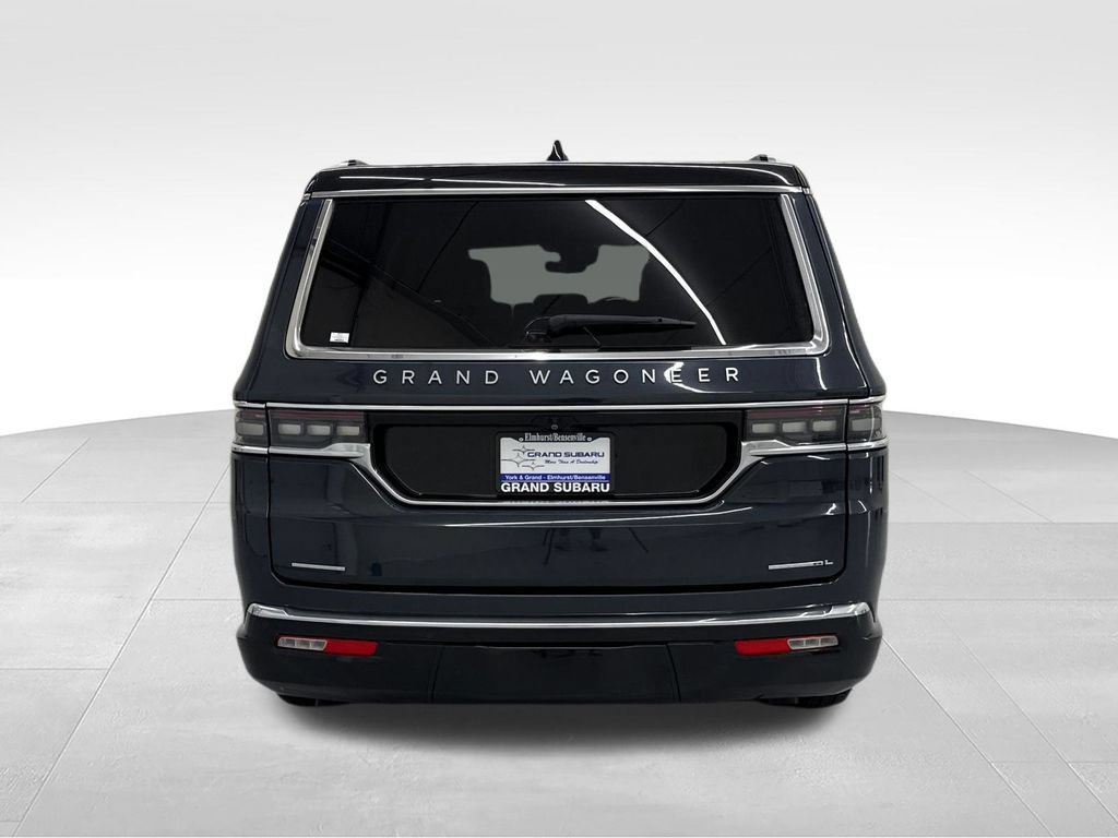 Used 2023 Jeep Grand Wagoneer L Series II AWD/4WD image 6