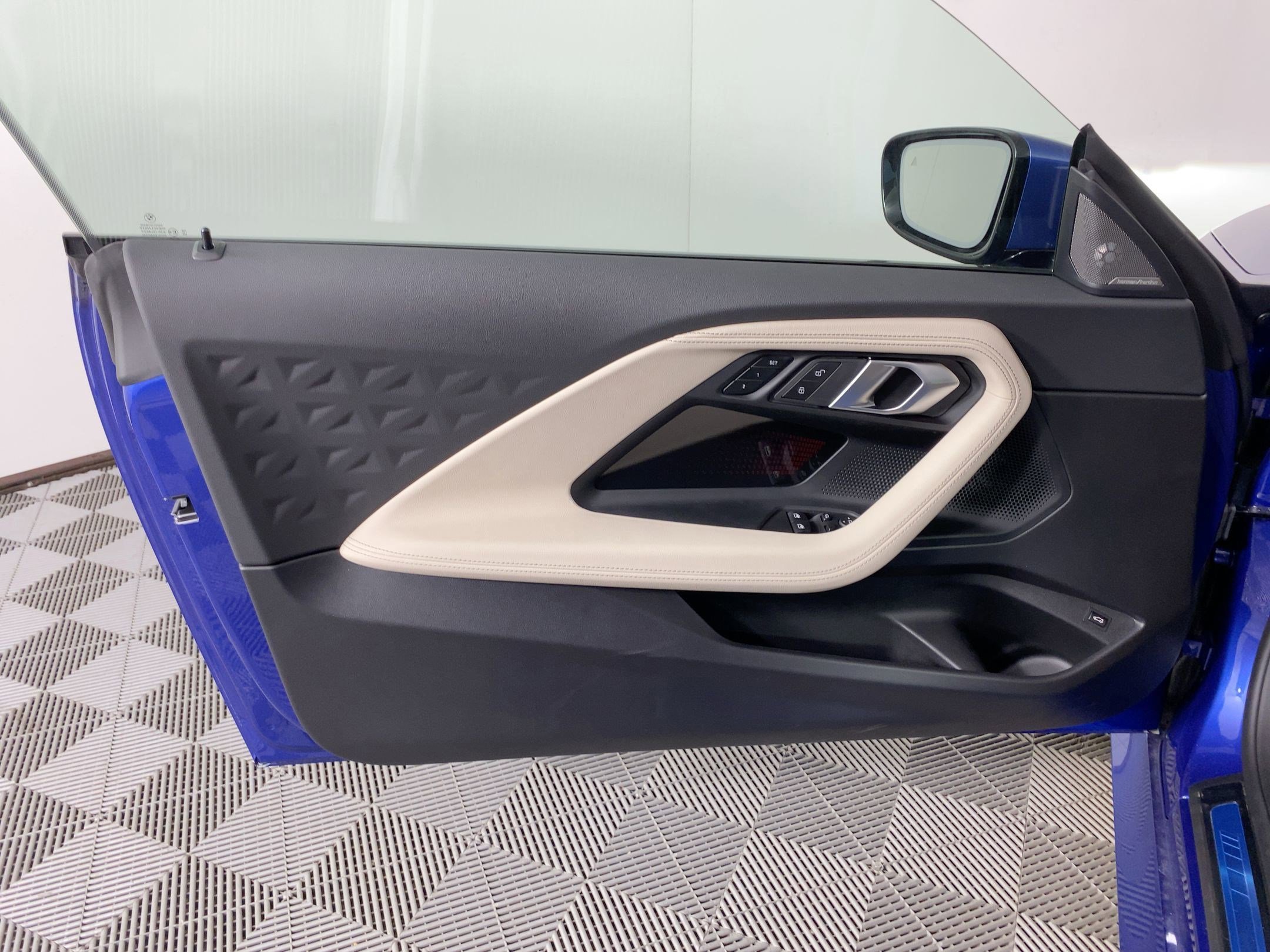 Used 2026 BMW 230i 230i (230i Coupe) w/ Premium Package image 19