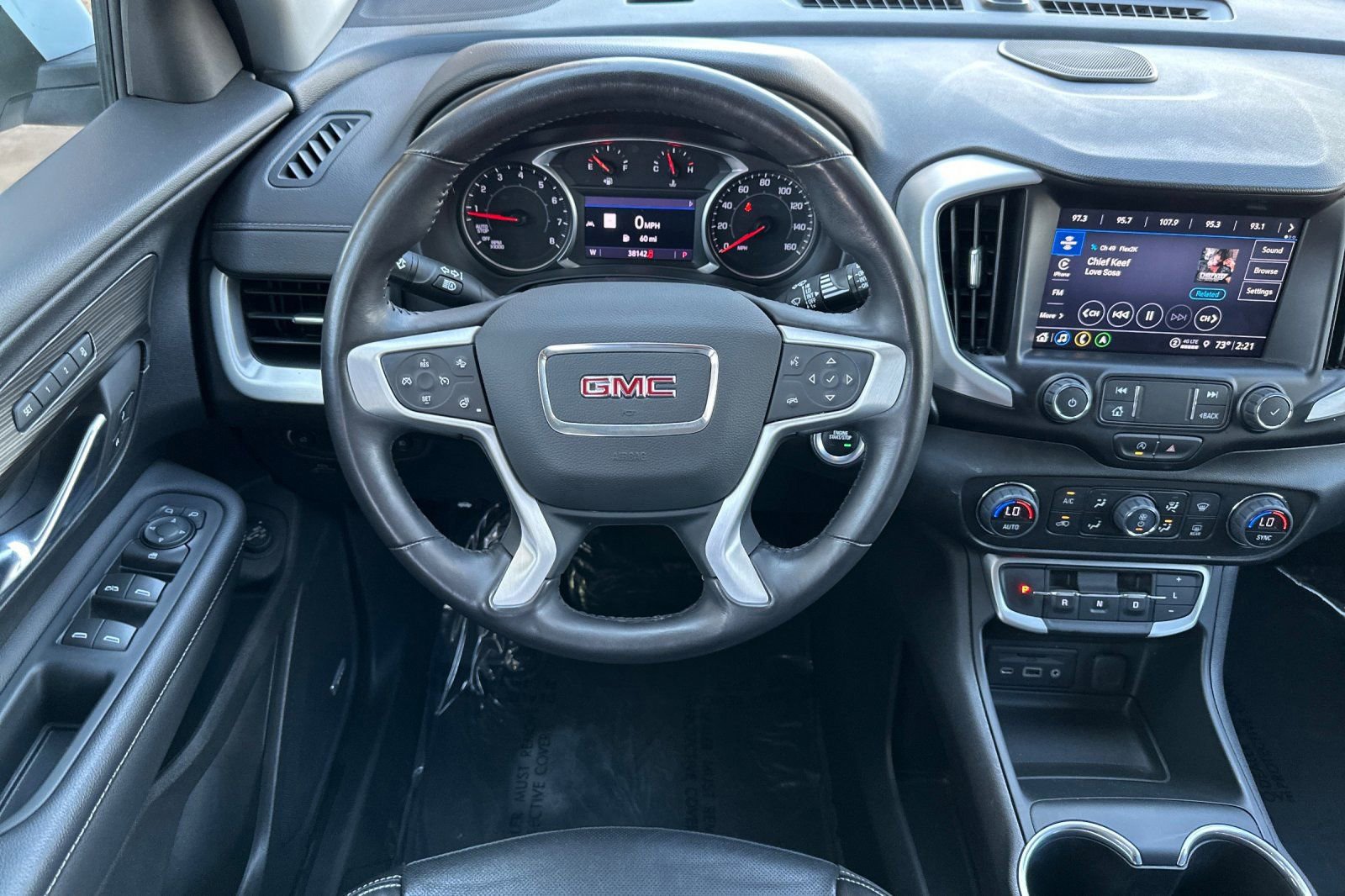 Certified 2022 GMC Terrain SLT w/ Infotainment Package II image 15