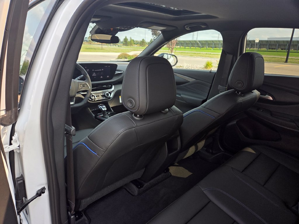 New 2026 Buick Envista Sport Touring w/ Convenience I Package FWD image 41