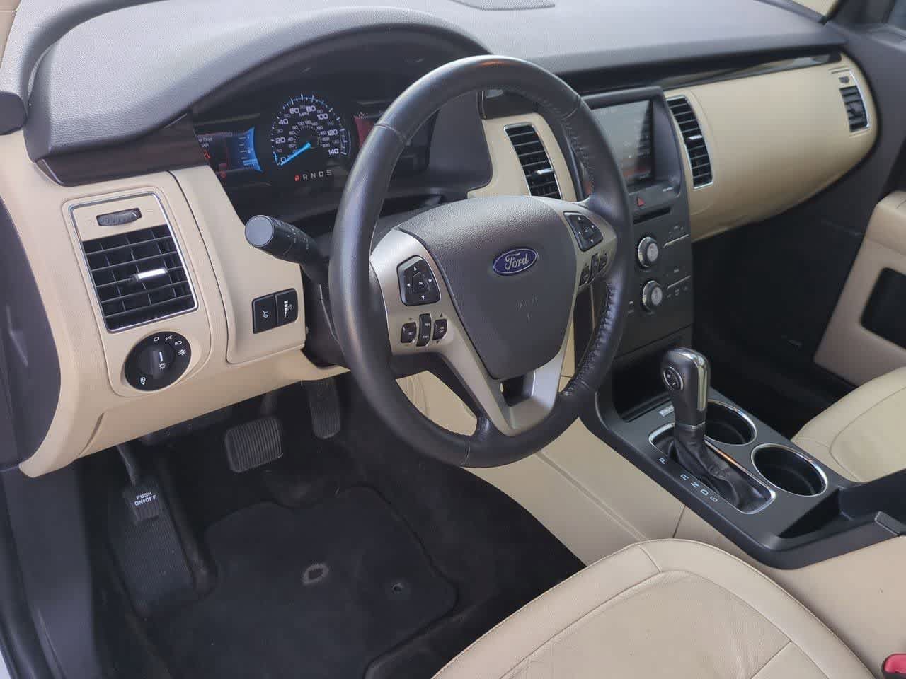 Used 2014 Ford Flex SEL w/ Equipment Group 202A FWD image 2