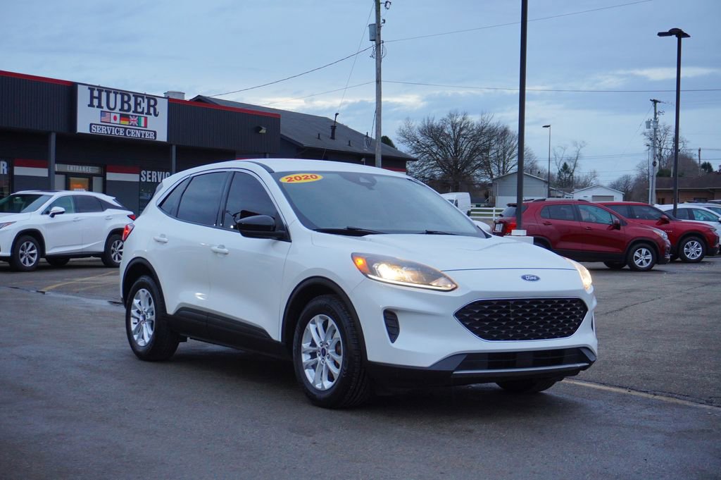 Used 2020 Ford Escape SE image 9