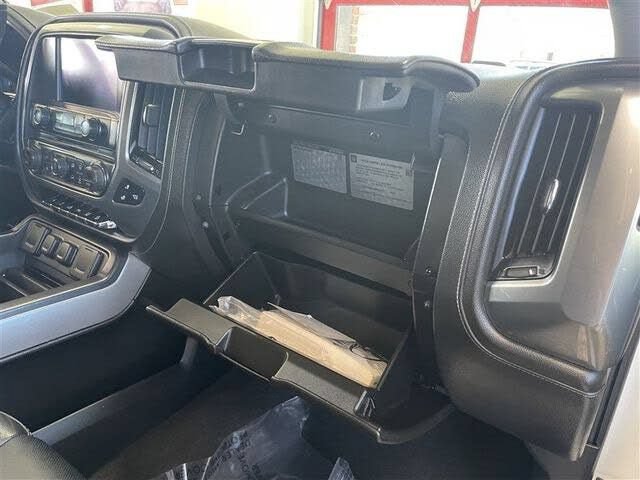 Used 2015 Chevrolet Silverado 2500 LTZ AWD/4WD image 15