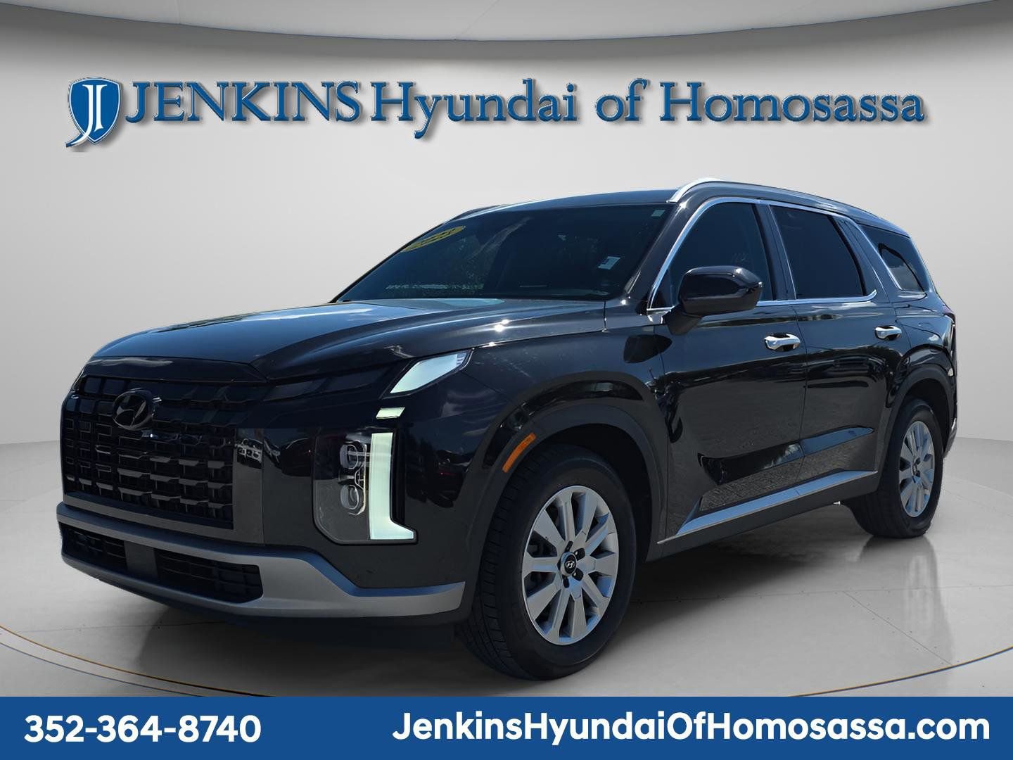 Used 2023 Hyundai Palisade SEL image 2