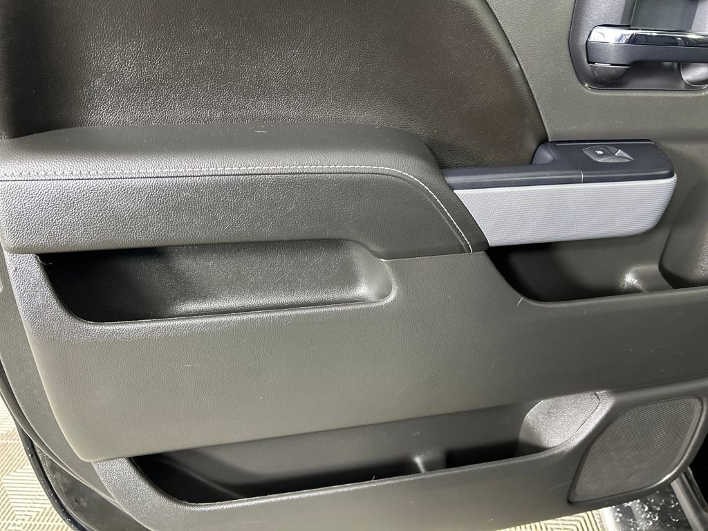 Used 2015 Chevrolet Silverado 1500 LTZ Z71 w/ LTZ Plus Package image 17