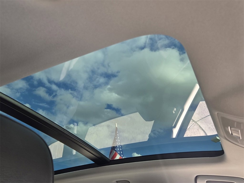 Used 2016 Audi Q5 2.0T Premium Plus w/ Technology Package image 19