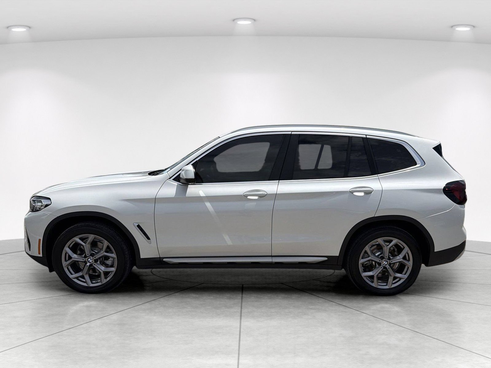 Used 2023 BMW X3 xDrive30i w/ Premium Package AWD/4WD image 7