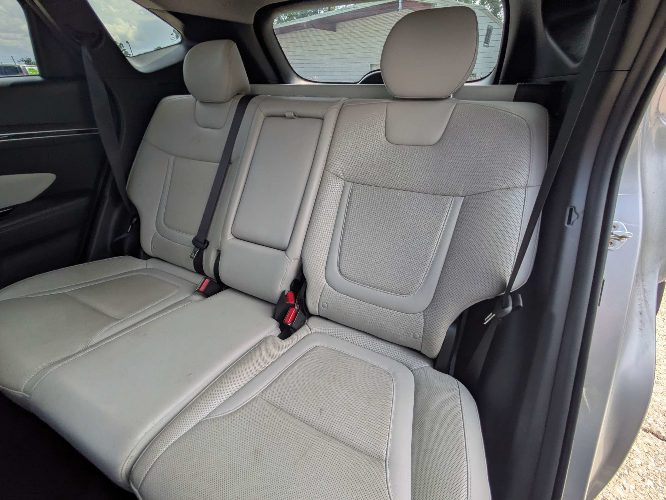Used 2022 Hyundai Tucson Limited FWD image 9