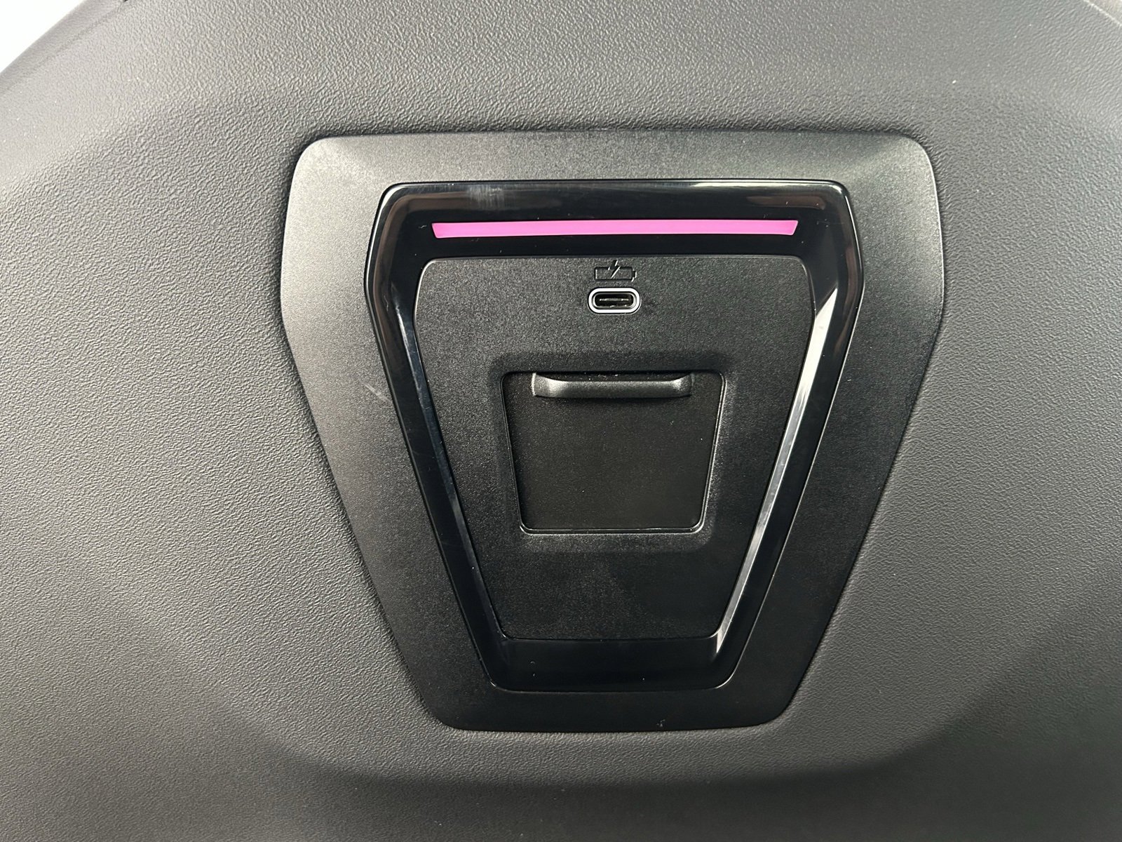 Used 2024 BMW i5 eDrive40i w/ Premium Package image 35