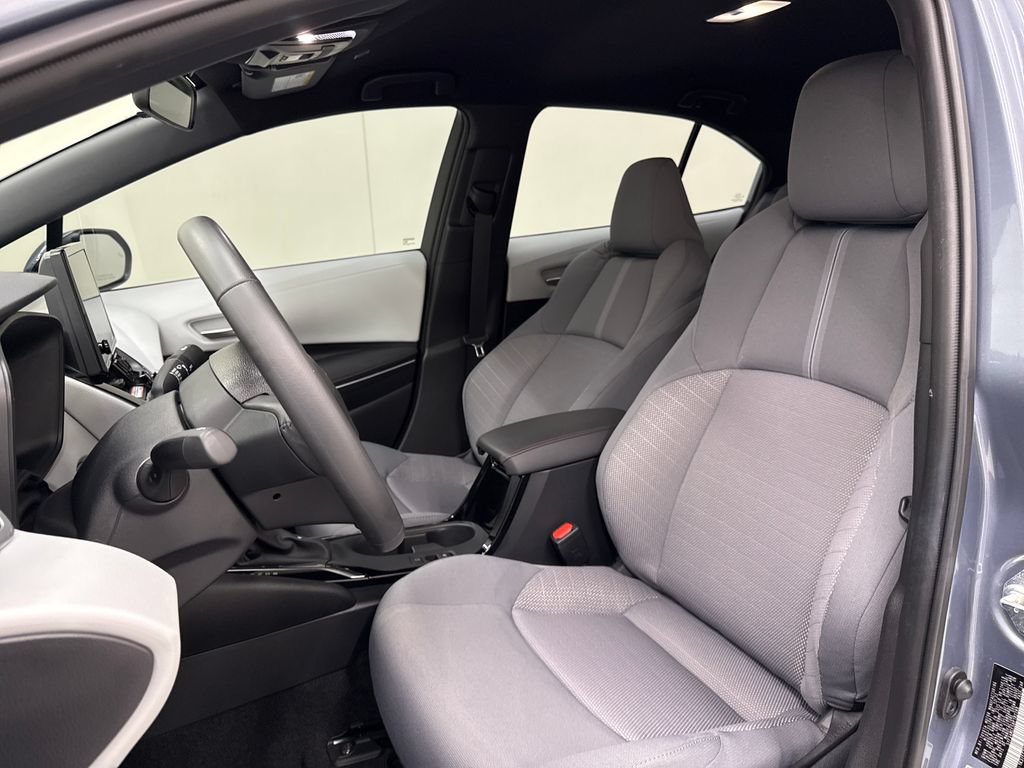 Used 2024 Toyota Corolla SE w/ SE Convenience Package FWD image 16
