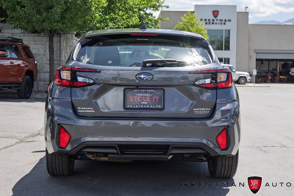 Used 2025 Subaru Impreza 2.0i Sport AWD/4WD image 13