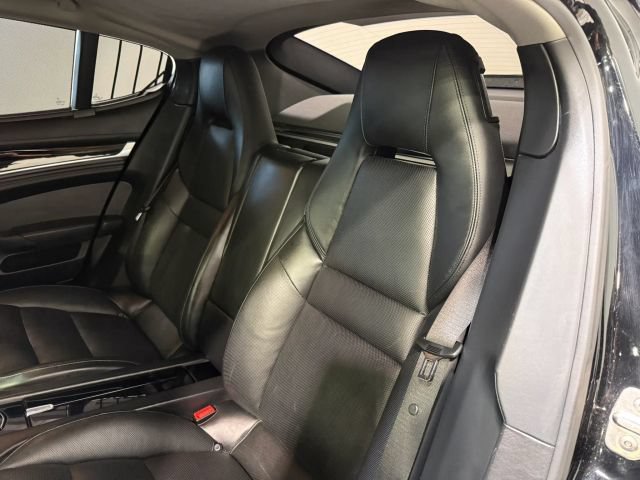 Used 2012 Porsche Panamera S RWD image 28
