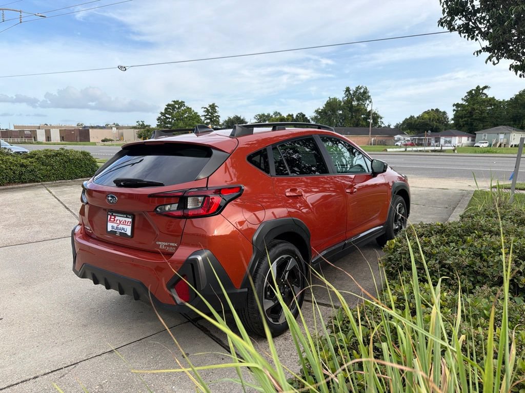 Used 2024 Subaru Crosstrek 2.5i Limited AWD/4WD image 6