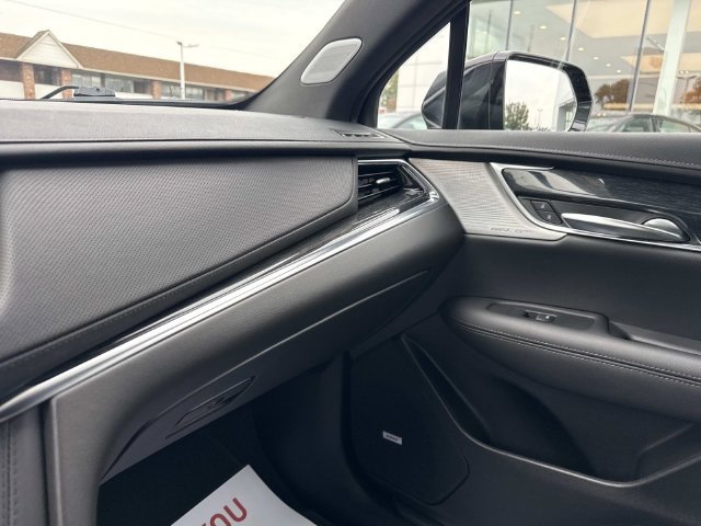 Certified 2023 Cadillac XT5 Premium Luxury AWD/4WD image 78