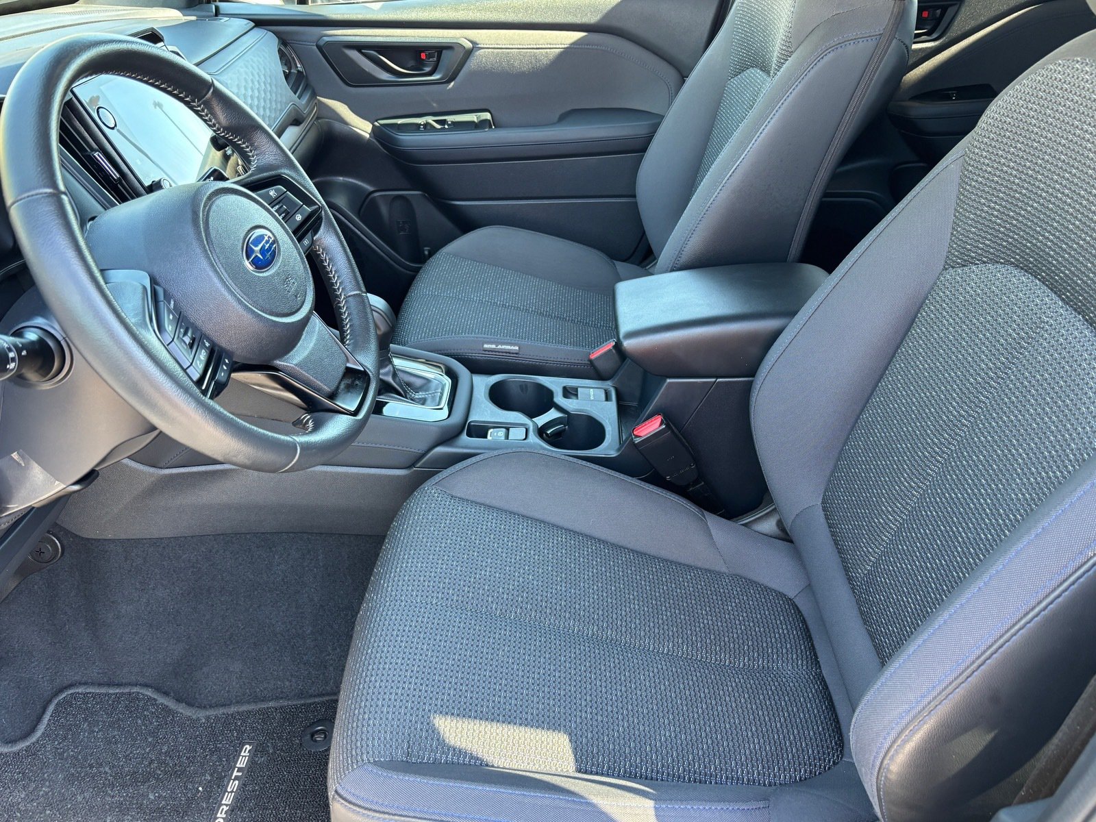 Used 2025 Subaru Forester Premium AWD/4WD image 22