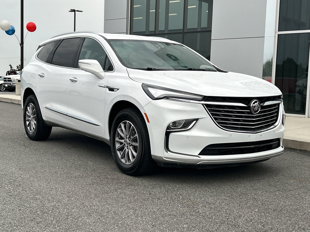 Used 2024 Buick Enclave Premium image 4