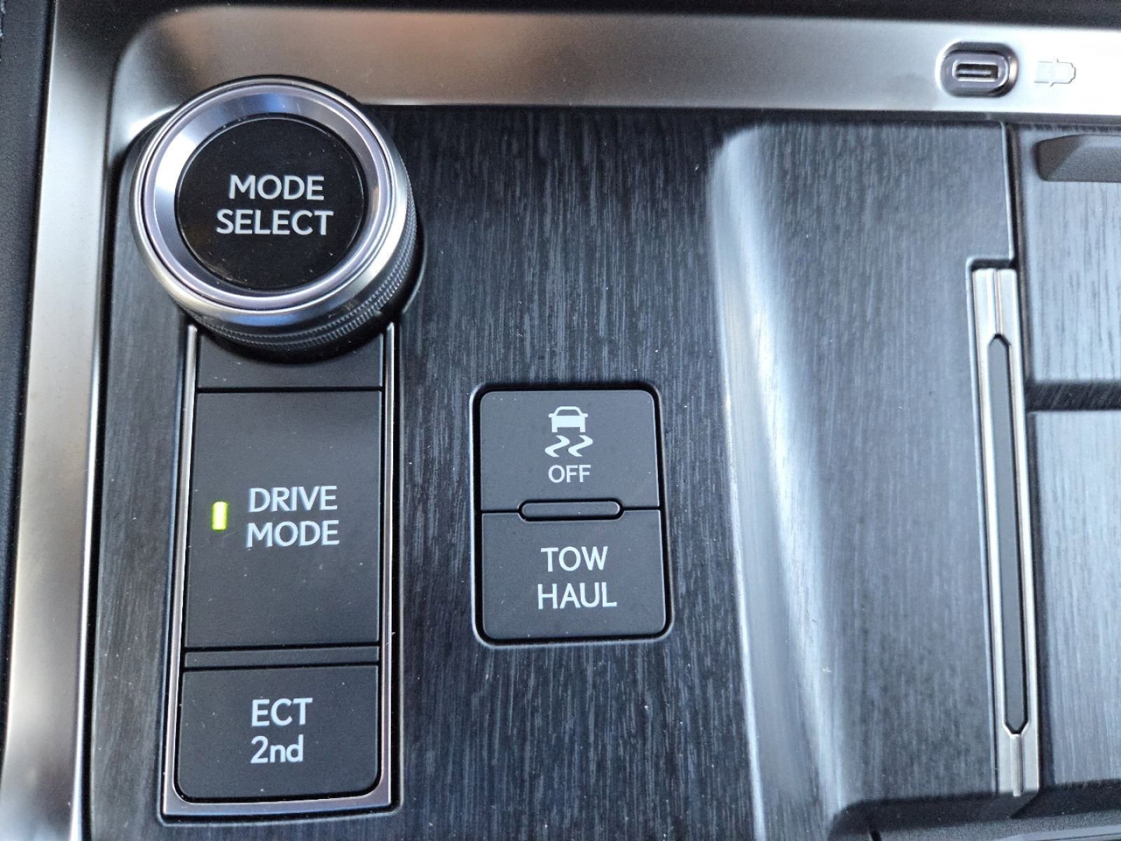 Used 2025 Lexus GX 550 image 39