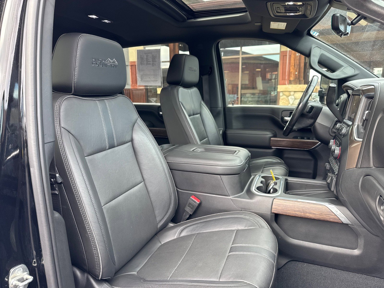 Used 2020 Chevrolet Silverado 2500 High Country w/ Z71 Off-Road Package image 36