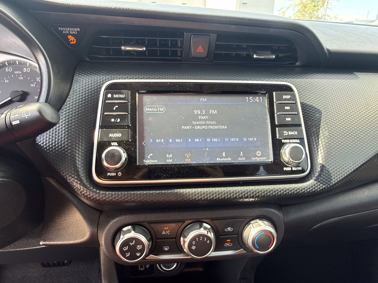 Used 2022 Nissan Kicks S FWD image 14