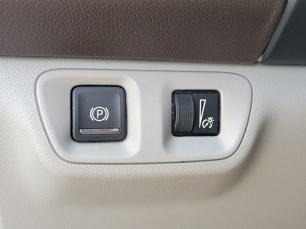 Used 2020 GMC Acadia SLT image 30