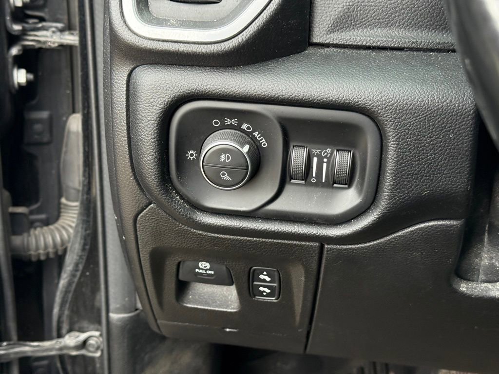 Used 2019 RAM 1500 Big Horn image 19