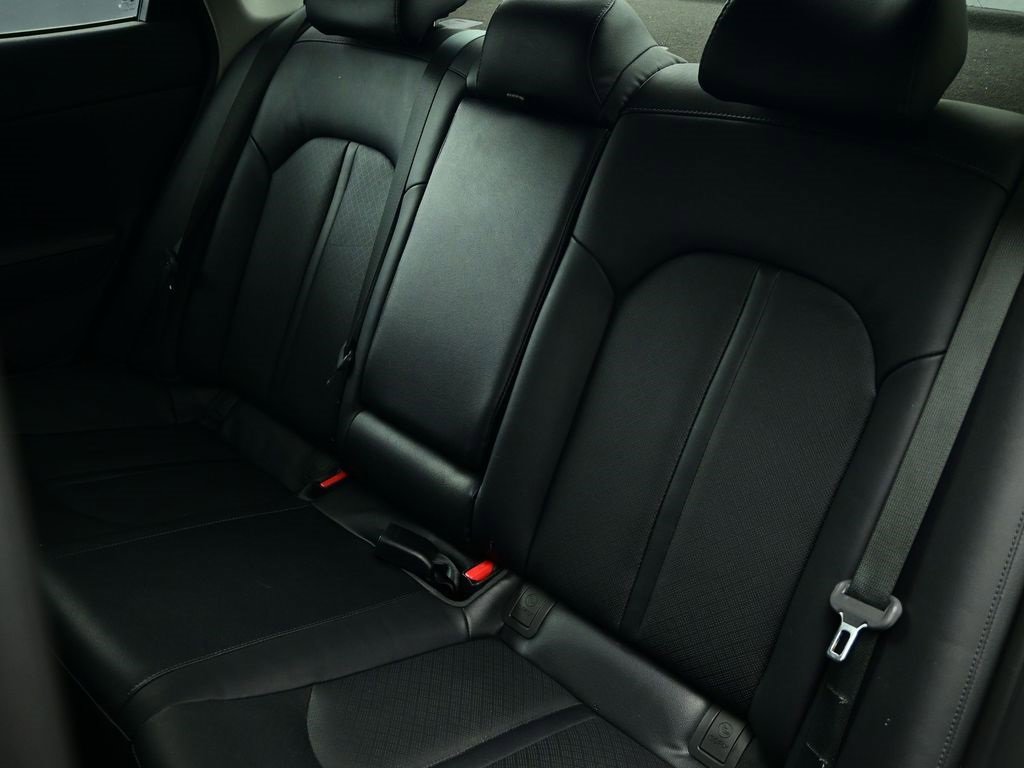 Used 2016 Kia Optima EX image 25