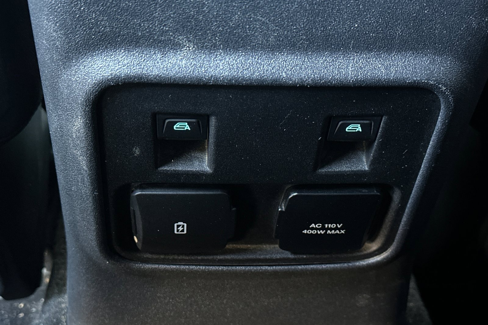 Used 2023 Ford Bronco Badlands image 41