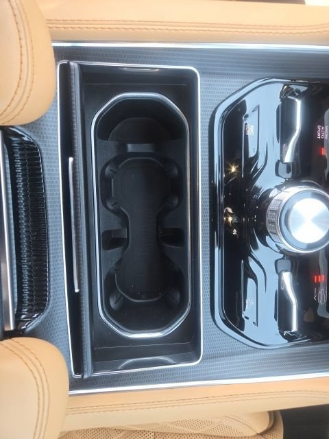 Used 2025 Jeep Grand Wagoneer L Series III w/ Rear Seat Video Group 1 AWD/4WD image 44