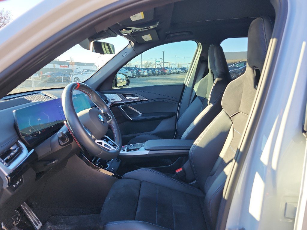 Used 2024 BMW X1 M35i w/ Premium Package image 18