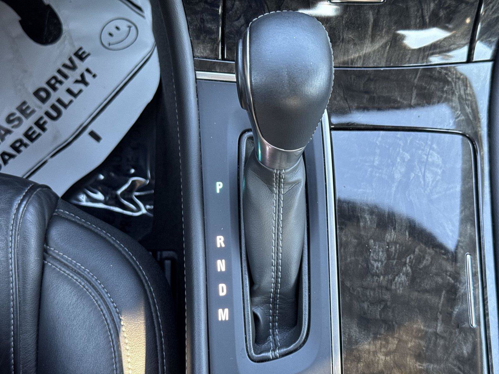 Used 2015 Buick LaCrosse Leather FWD image 12